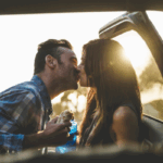 ‘Terwijl ik haar billen masseer, verdwijnt mijn tong tussen haar benen’